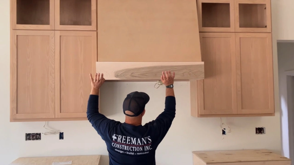 How to Fix Kitchen Cabinets That are Peeling: Easy Solutions