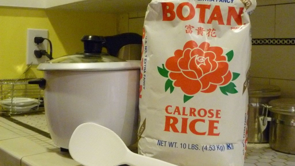How to Make Calrose Rice in Rice Cooker: Perfectly Fluffy