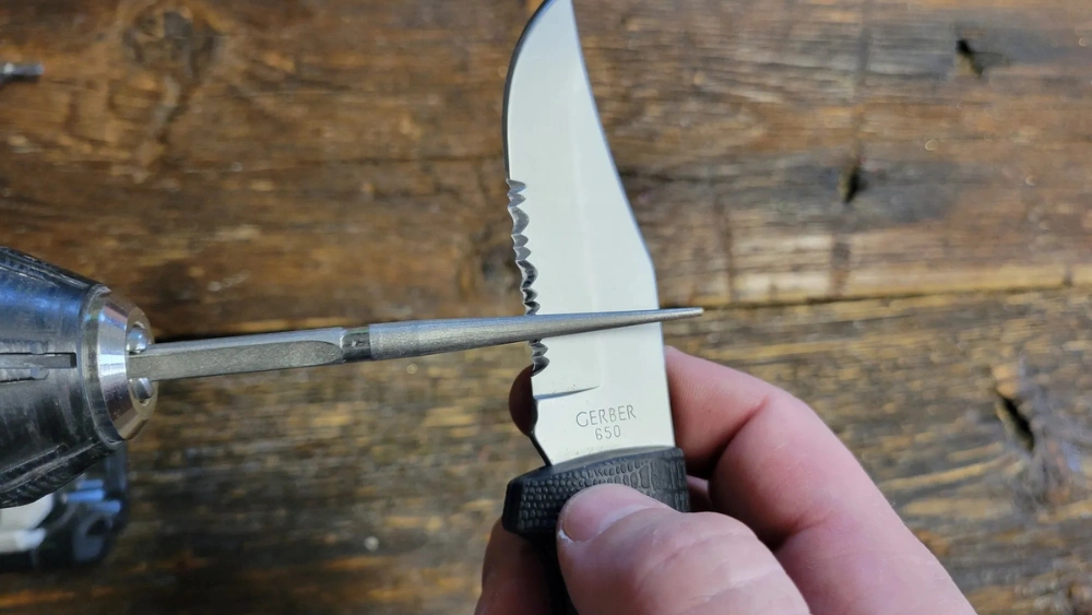 How to Sharpen Serrated Steak Knives: Expert Tips